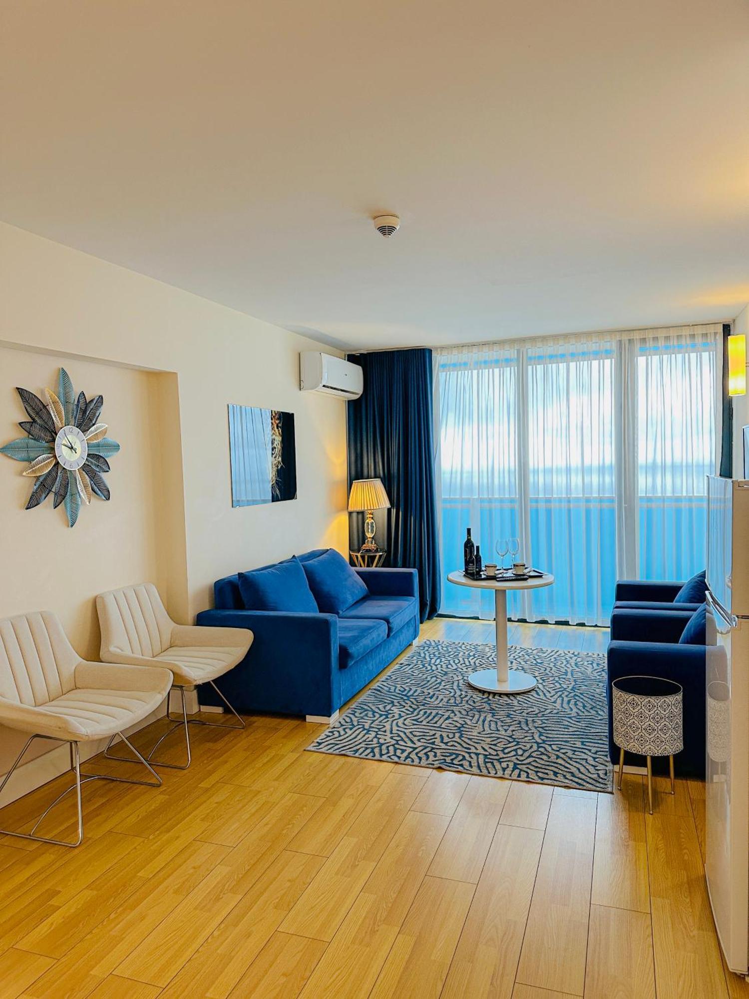 Hotel Batumi High View Extérieur photo