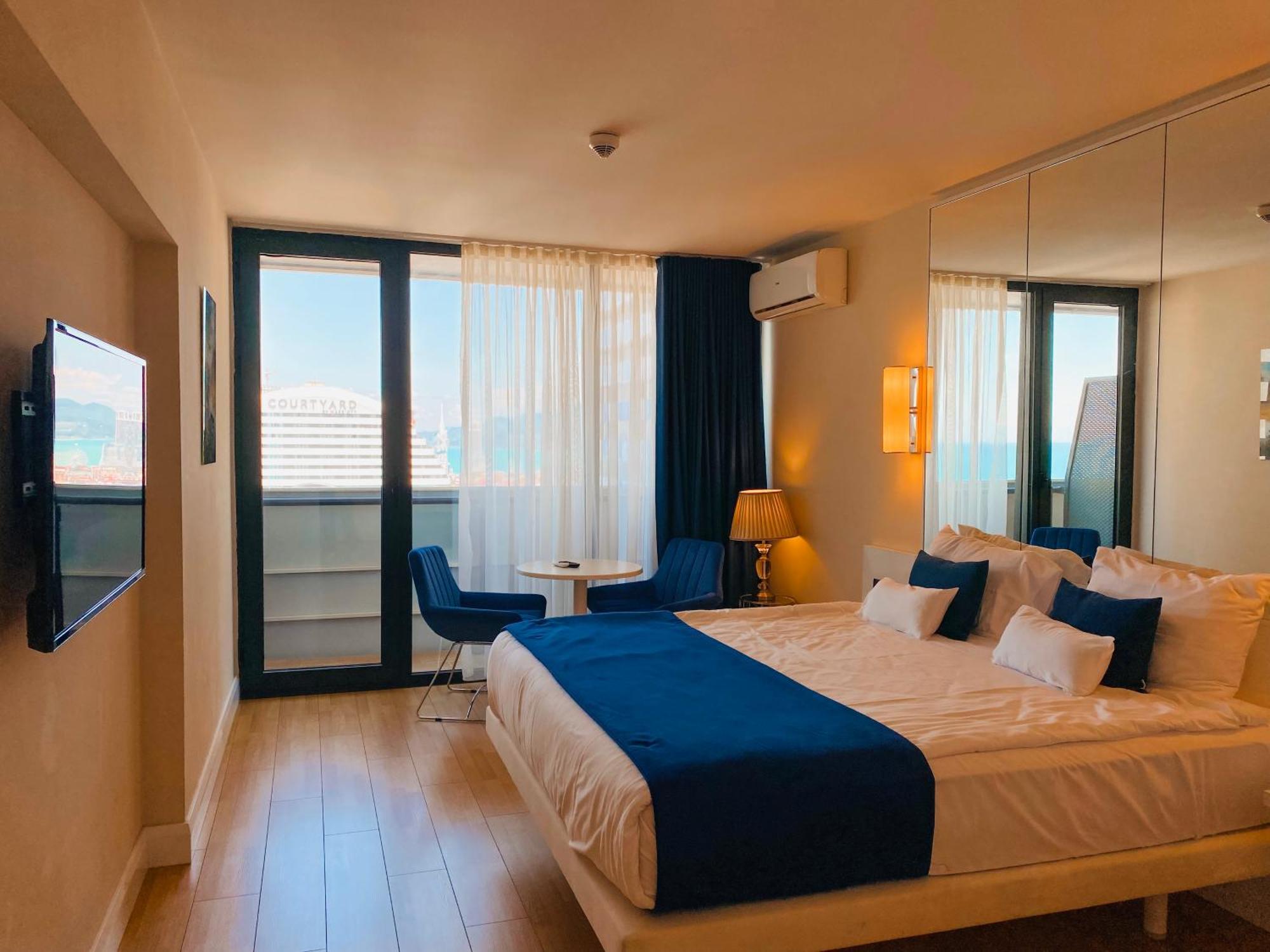 Hotel Batumi High View Extérieur photo