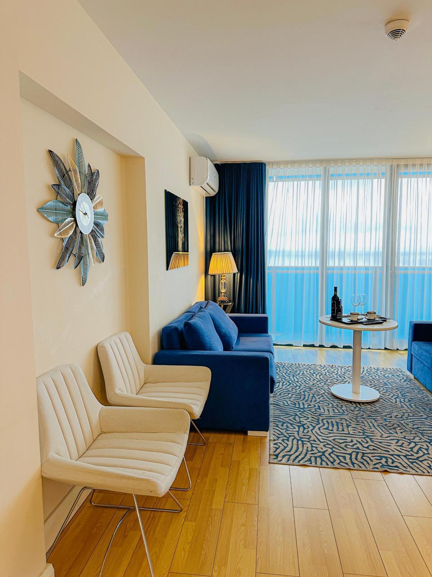 Hotel Batumi High View Extérieur photo